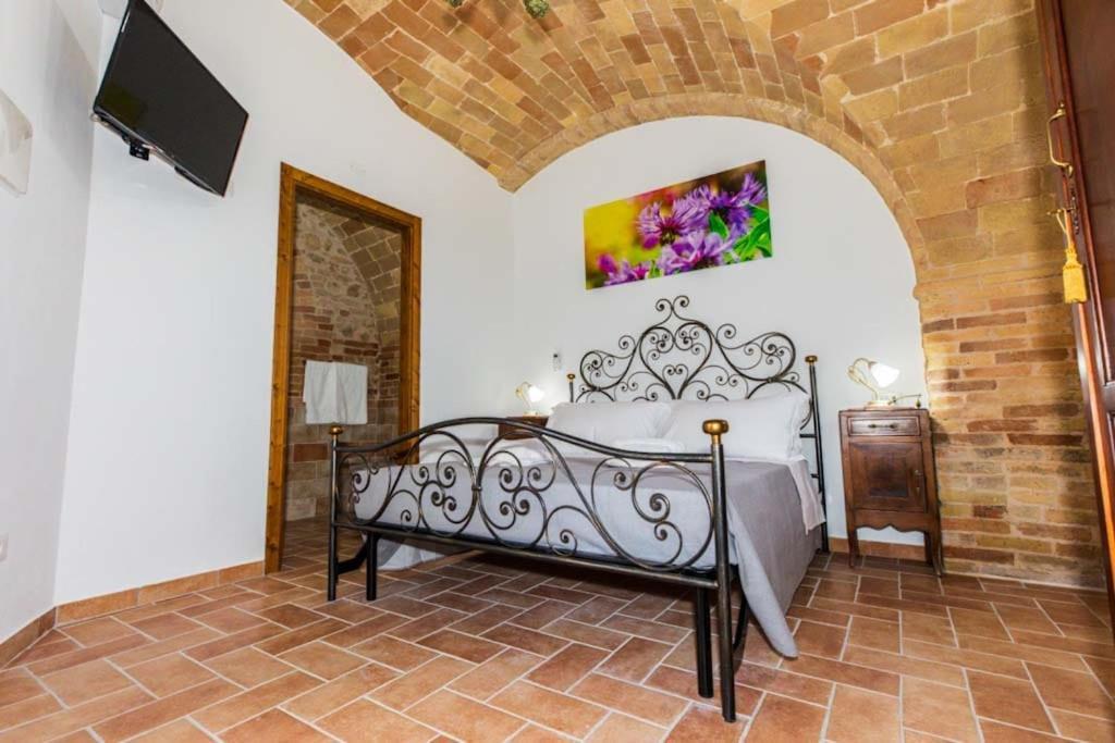 לינה וארוחת בוקר Mosciano SantʼAngelo Bb Casale La Selva Mosciano מראה חיצוני תמונה